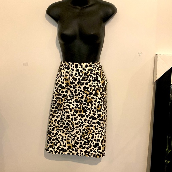 Jessica animal print tapered skirt NWOT Size 12, fully lined 🟢 - Picture 4 of 10